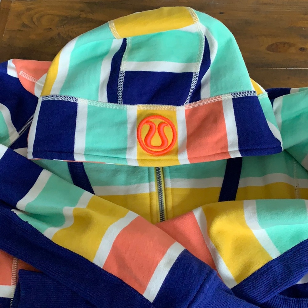 lululemon scuba II